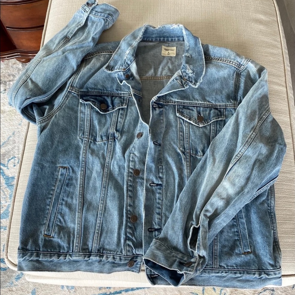 Men’s denim jacket